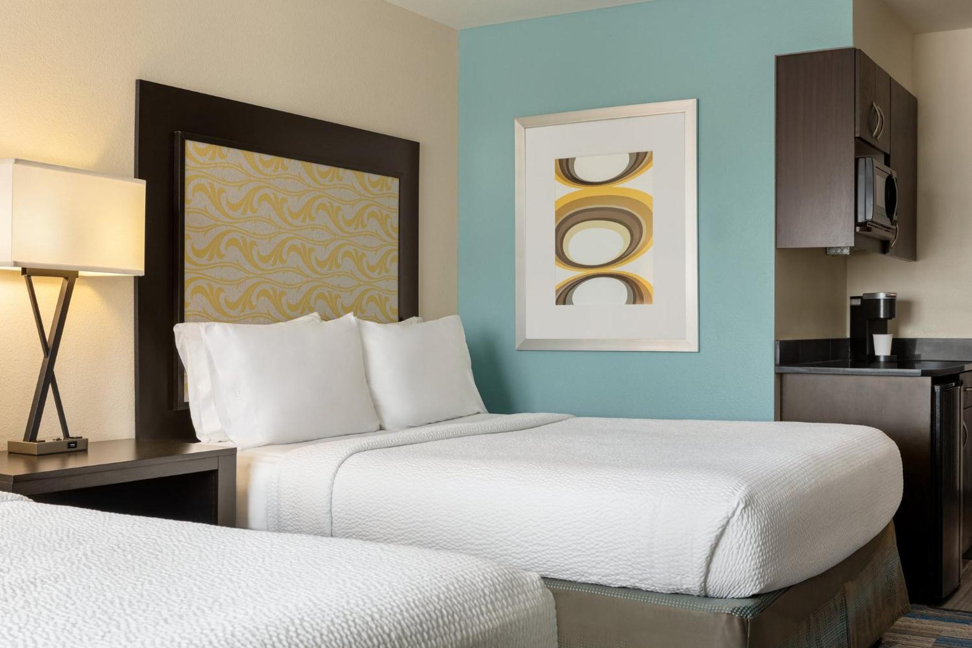 Holiday Inn Express & Suites Colorado Springs Central By Ihg Dış mekan fotoğraf